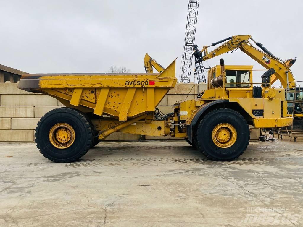 CAT D 25 C Knik dumptrucks