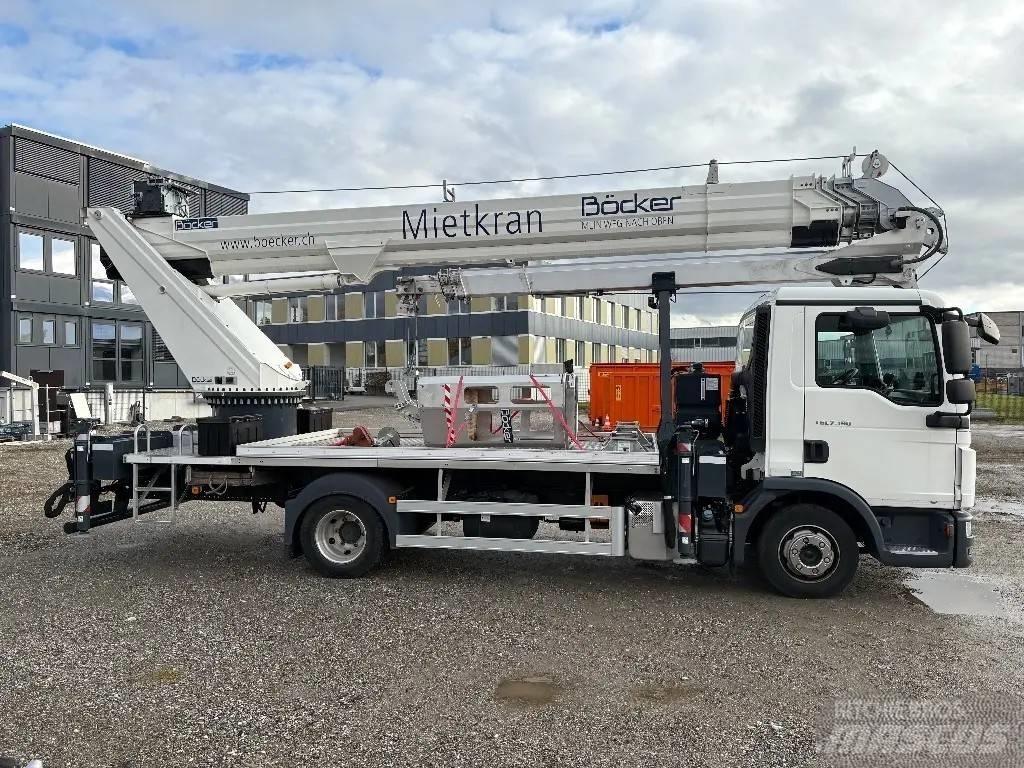 Böcker AK 37/4000 Ruwterrein kranen