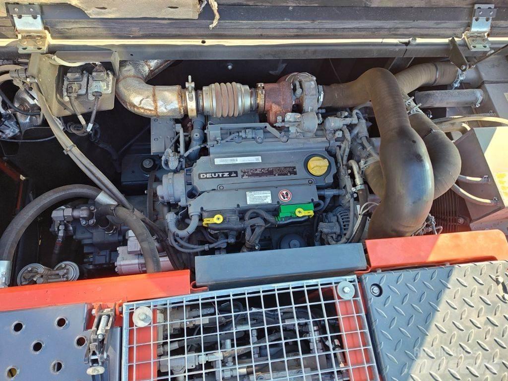 Atlas 150W Wielgraafmachines