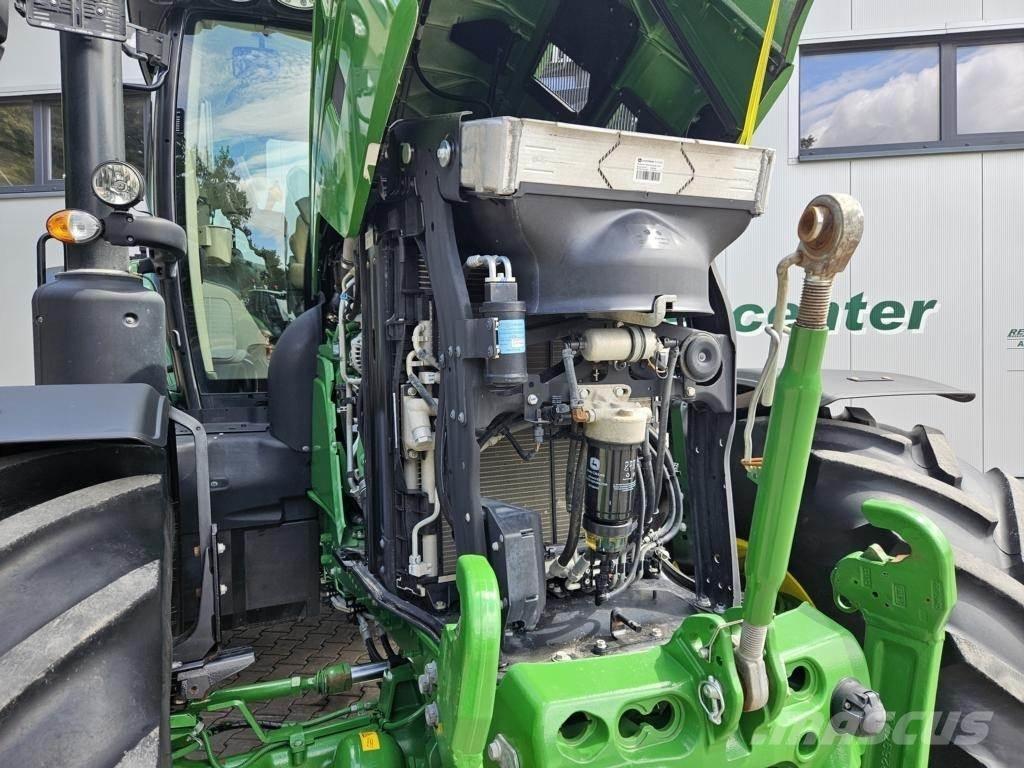 John Deere 6R195 Tractoren