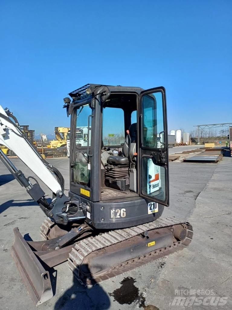 Bobcat E26 Minigraafmachines < 7t
