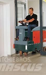 Hako B 910 Schrobzuigmachines