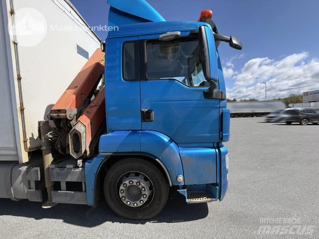 MAN TGS 26.440 BL Vlakke laadvloer met kraan