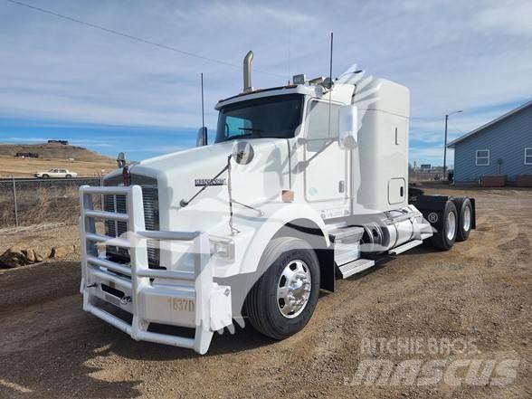 Kenworth T800 Trekkers