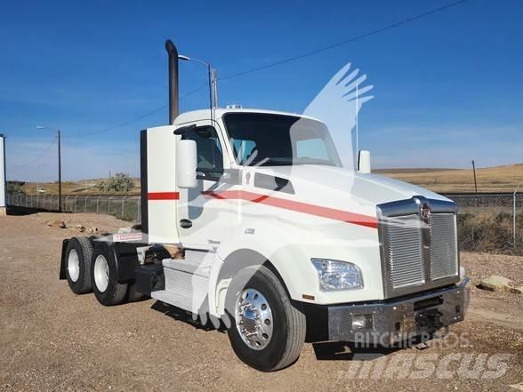 Kenworth T880 Trekkers