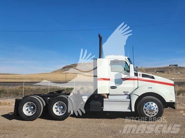 Kenworth T880 Trekkers