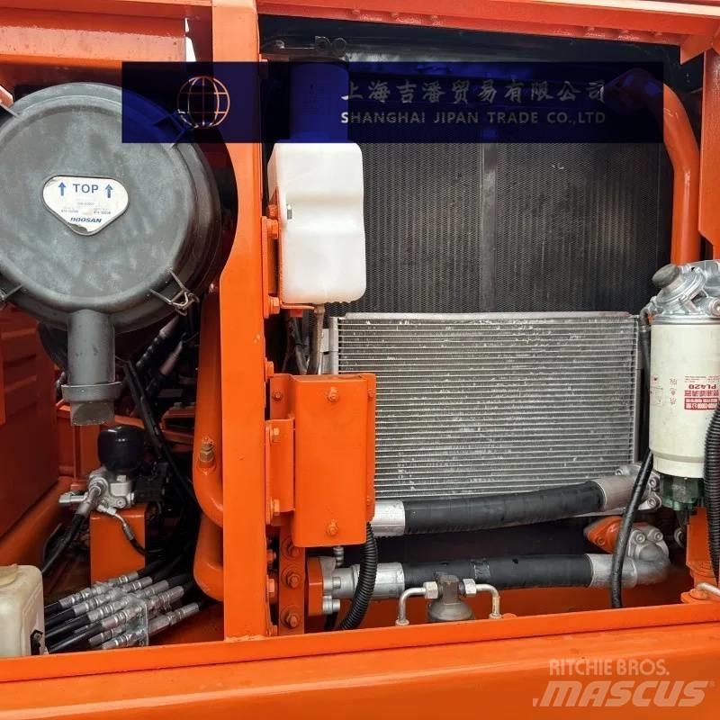 Doosan DX 150 Rupsgraafmachines