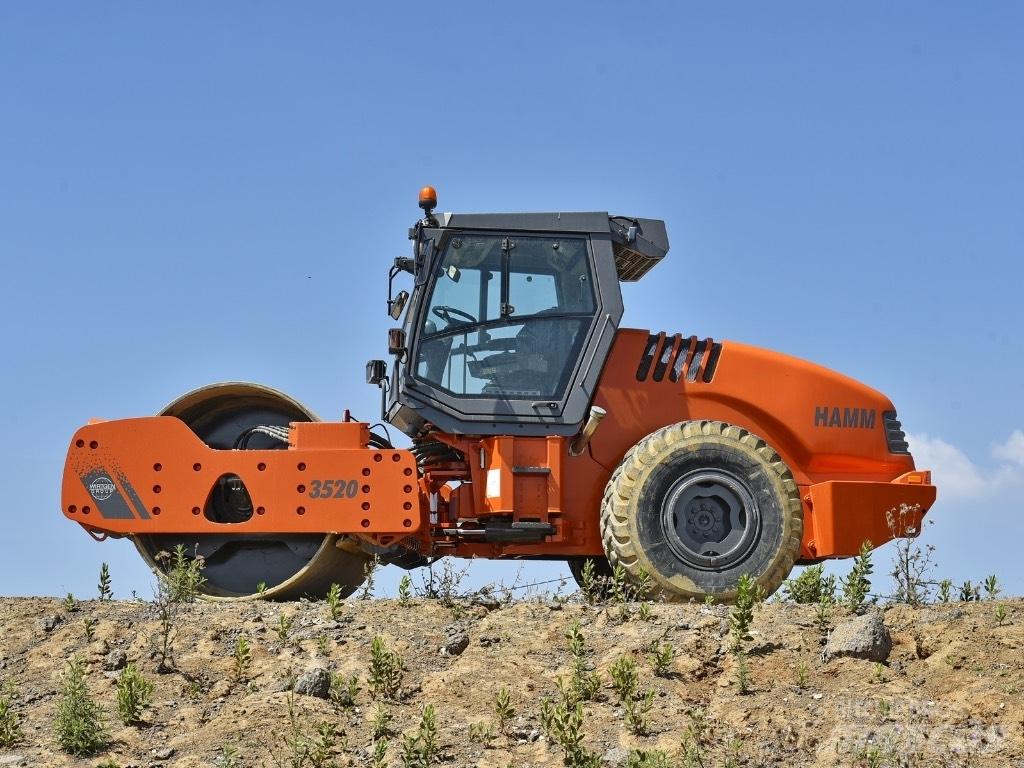 Hamm 3520 HT Trilrolwalsen
