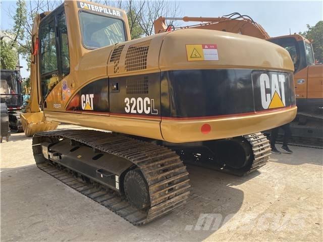 CAT 320 C Rupsgraafmachines