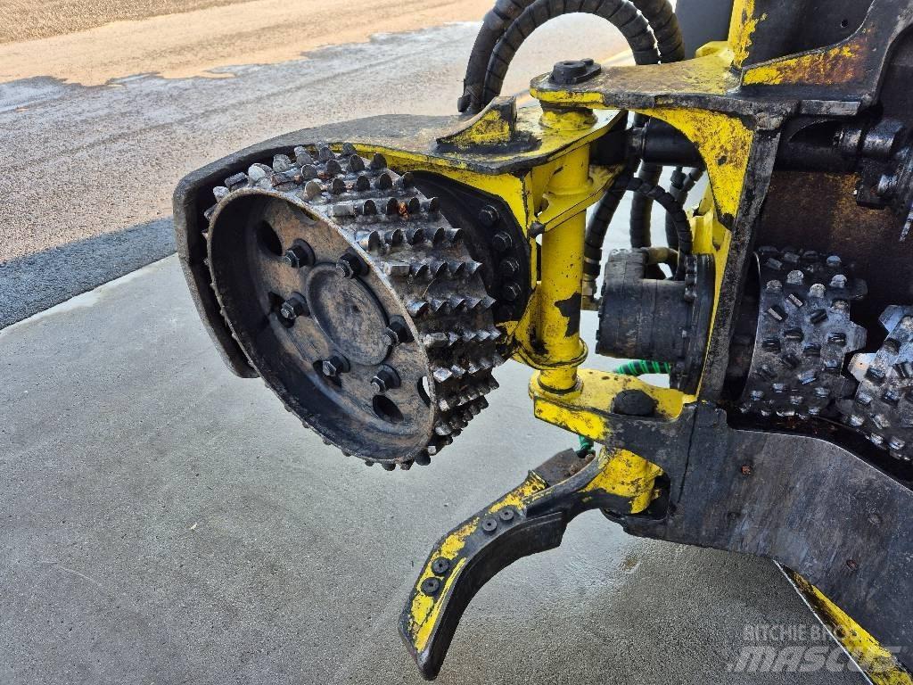 John Deere 1270 G Harvesters