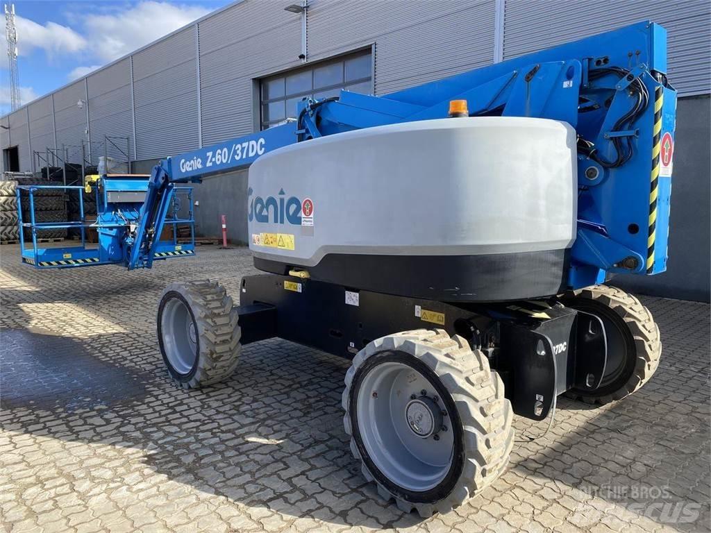 Genie Z60/37 DC Knikarmhoogwerkers