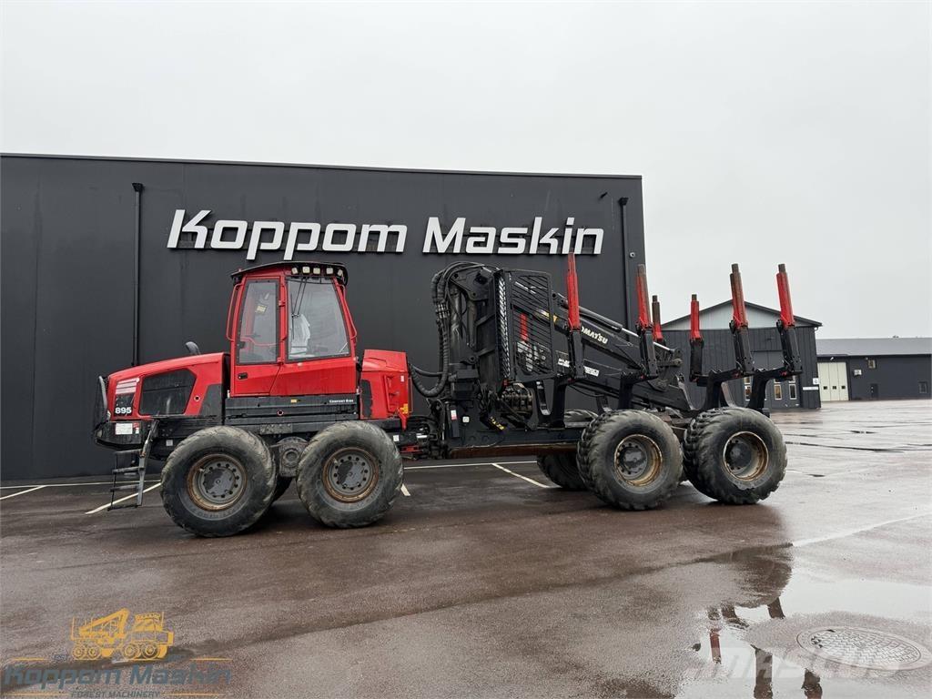 Komatsu 895 Forwarders