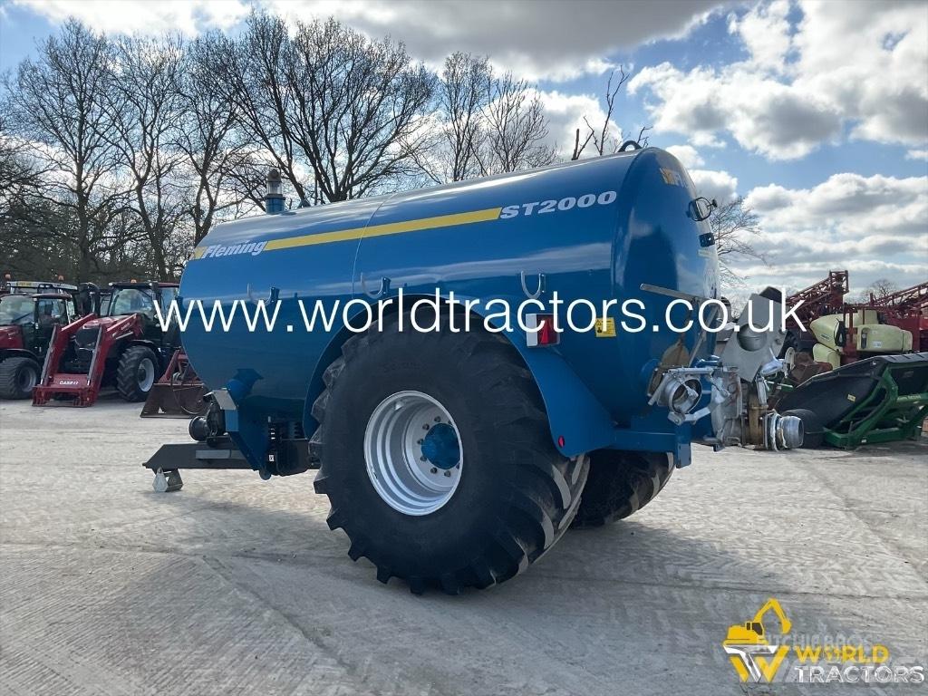 Fleming ST2000 Drijfmesttanks