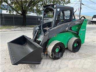 John Deere 312GR Schrankladers