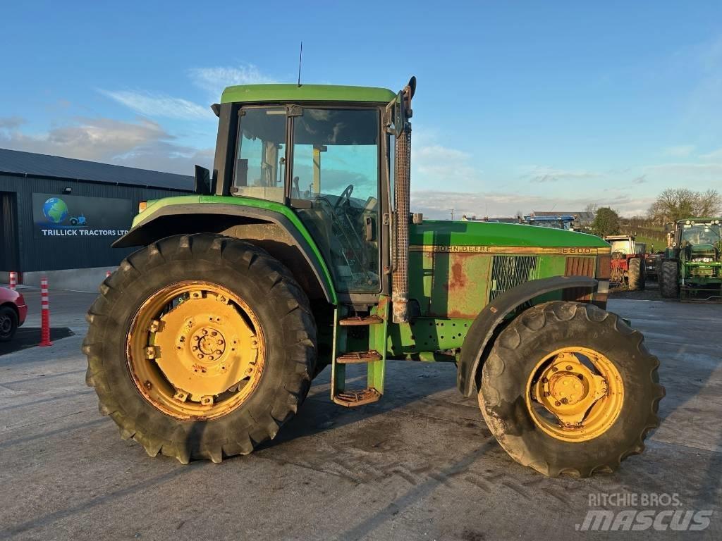 John Deere 6800 Tractoren