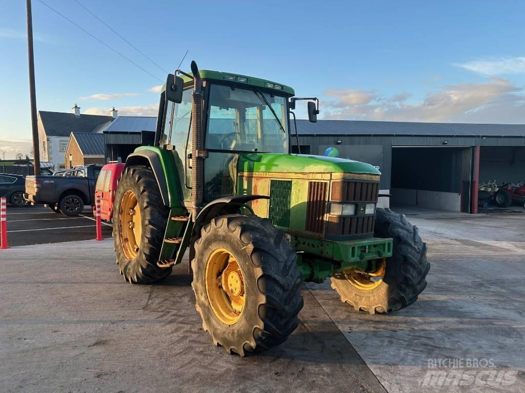 John Deere 6800 Tractoren