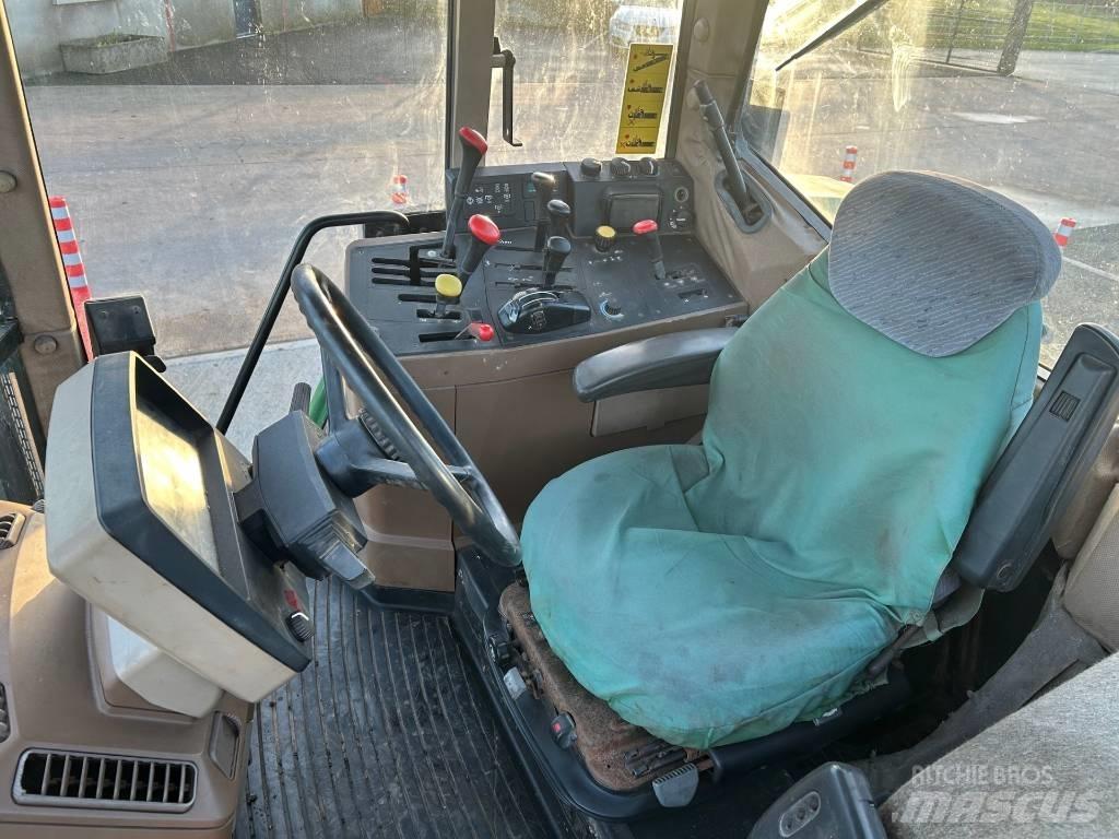John Deere 6800 Tractoren