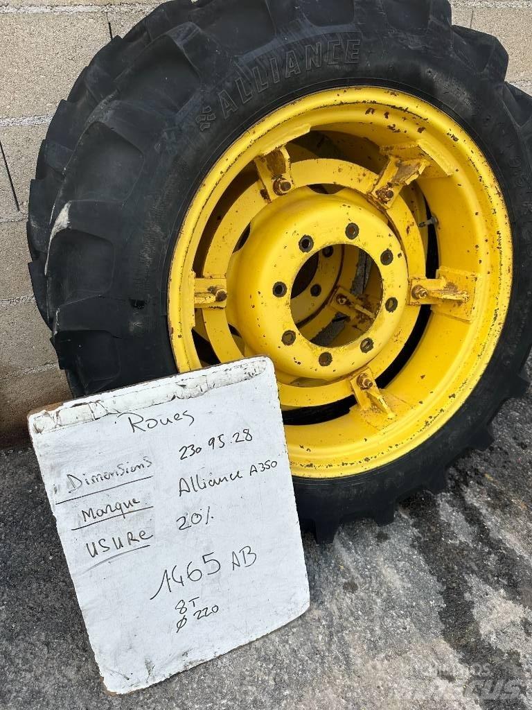 Alliance 230/95R28 Banden, wielen en velgen