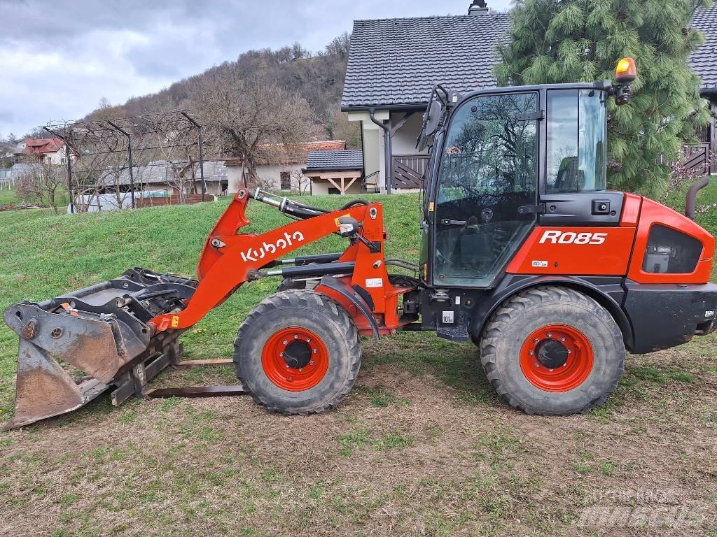 Kubota R 085 Wielladers