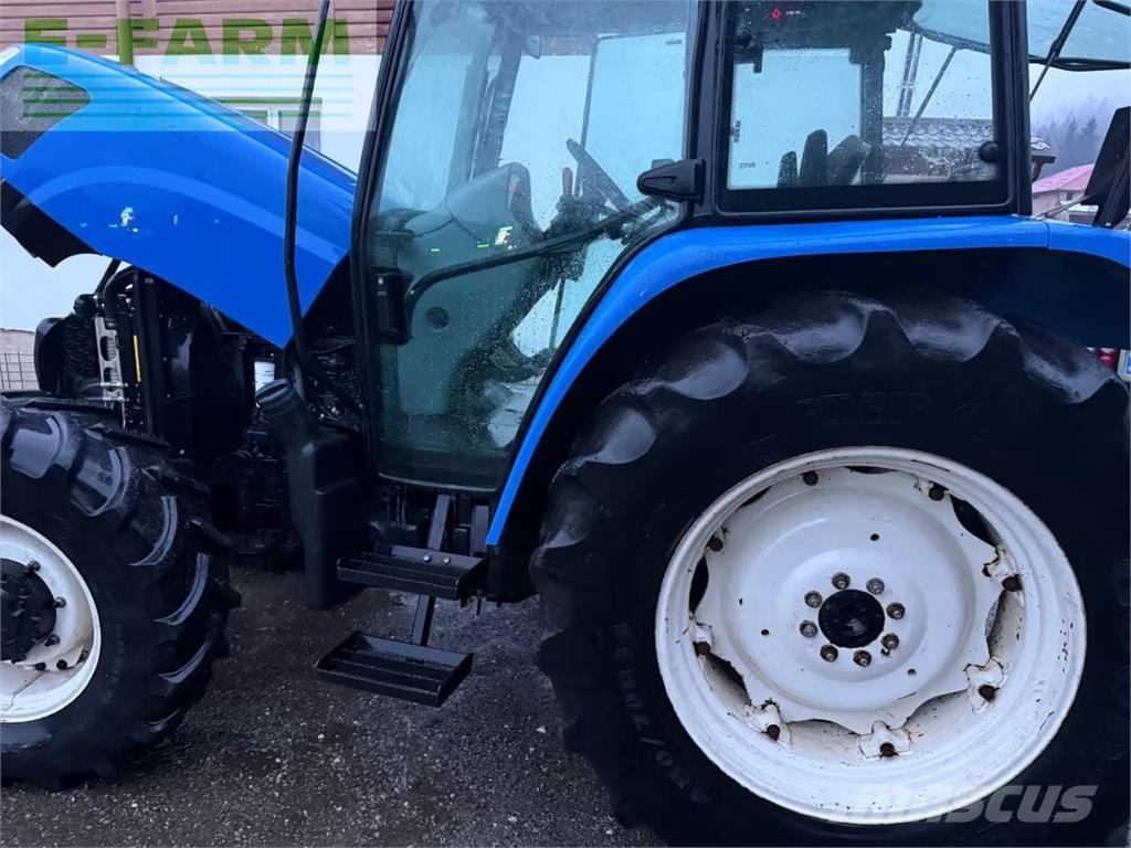New Holland T5060 Tractoren