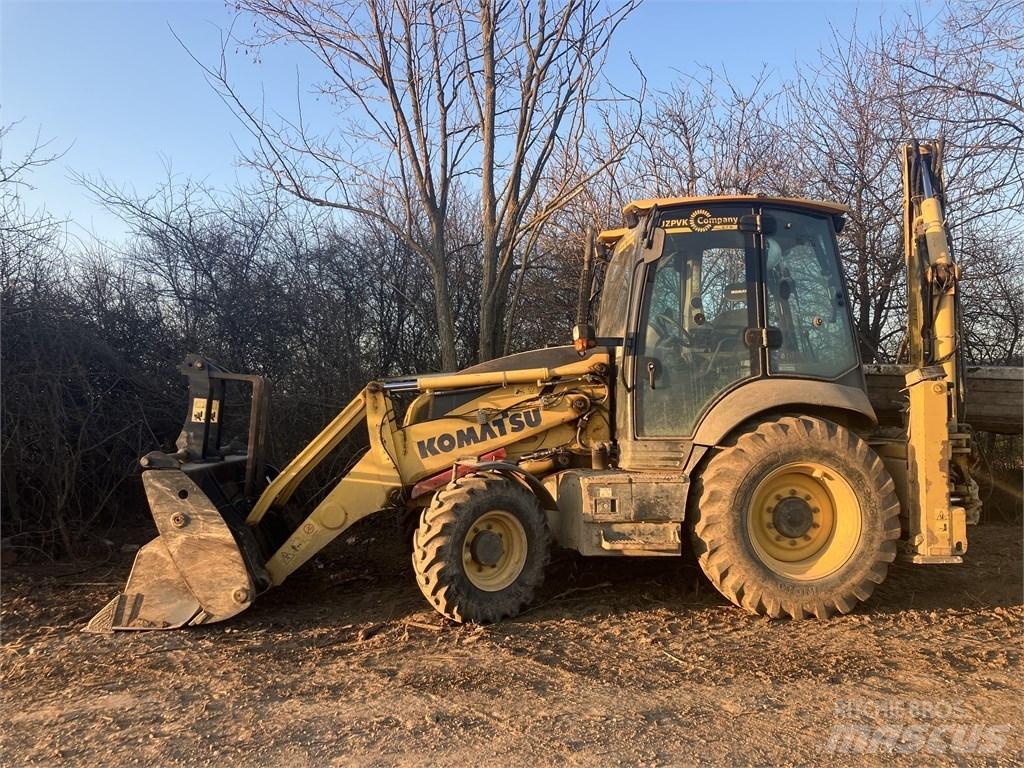 Komatsu WB93R-8 Graaf-laadcombinaties