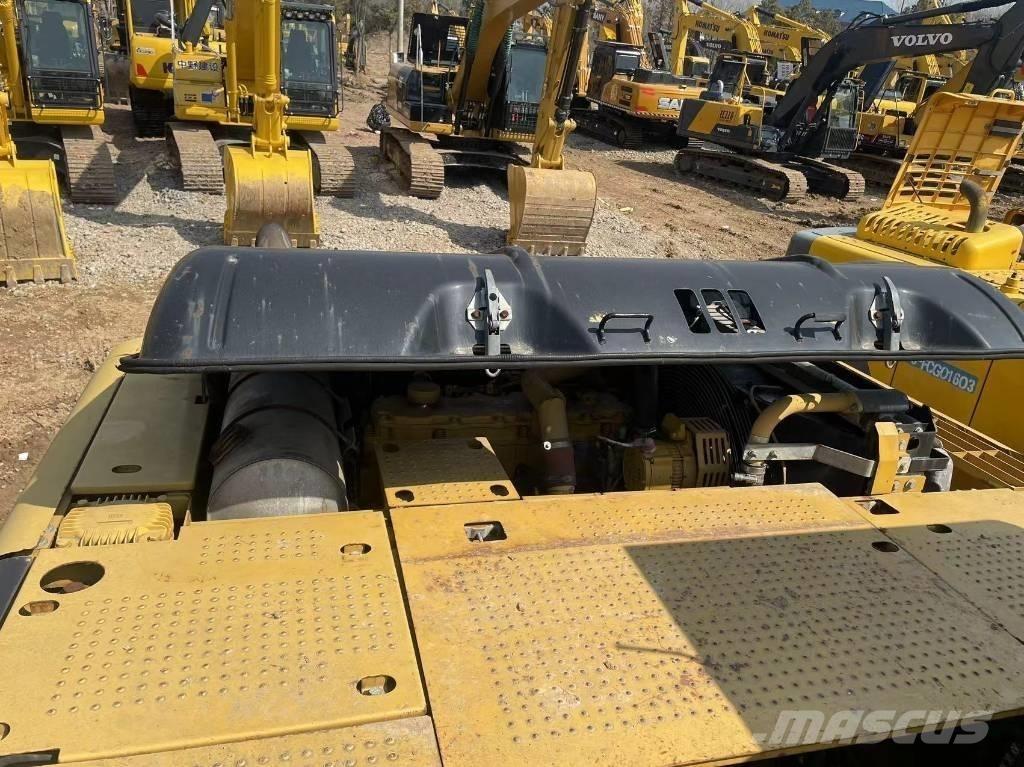 CAT 329 D Graafmachines Long Reach
