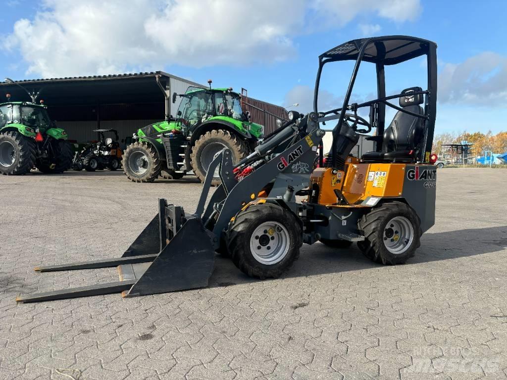 GiANT G 1200 Schrankladers