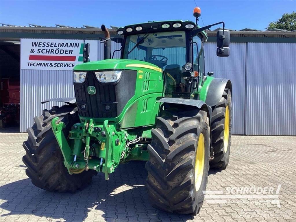 John Deere 6195 R Tractoren