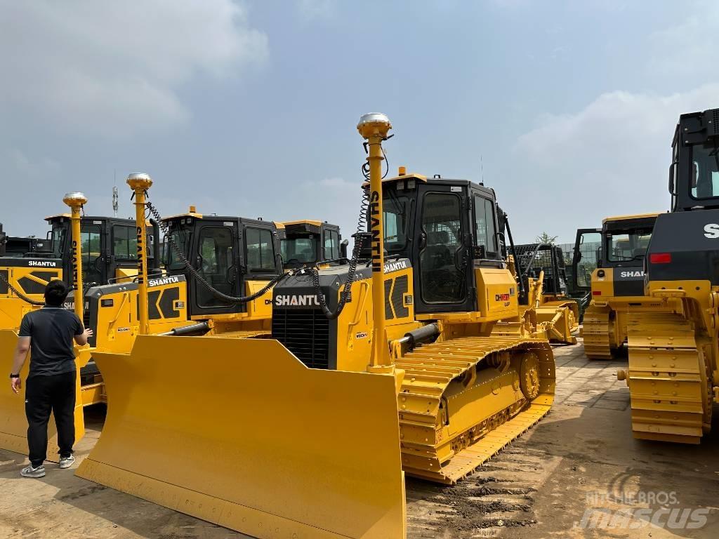 Shantui DH13 Rupsdozers