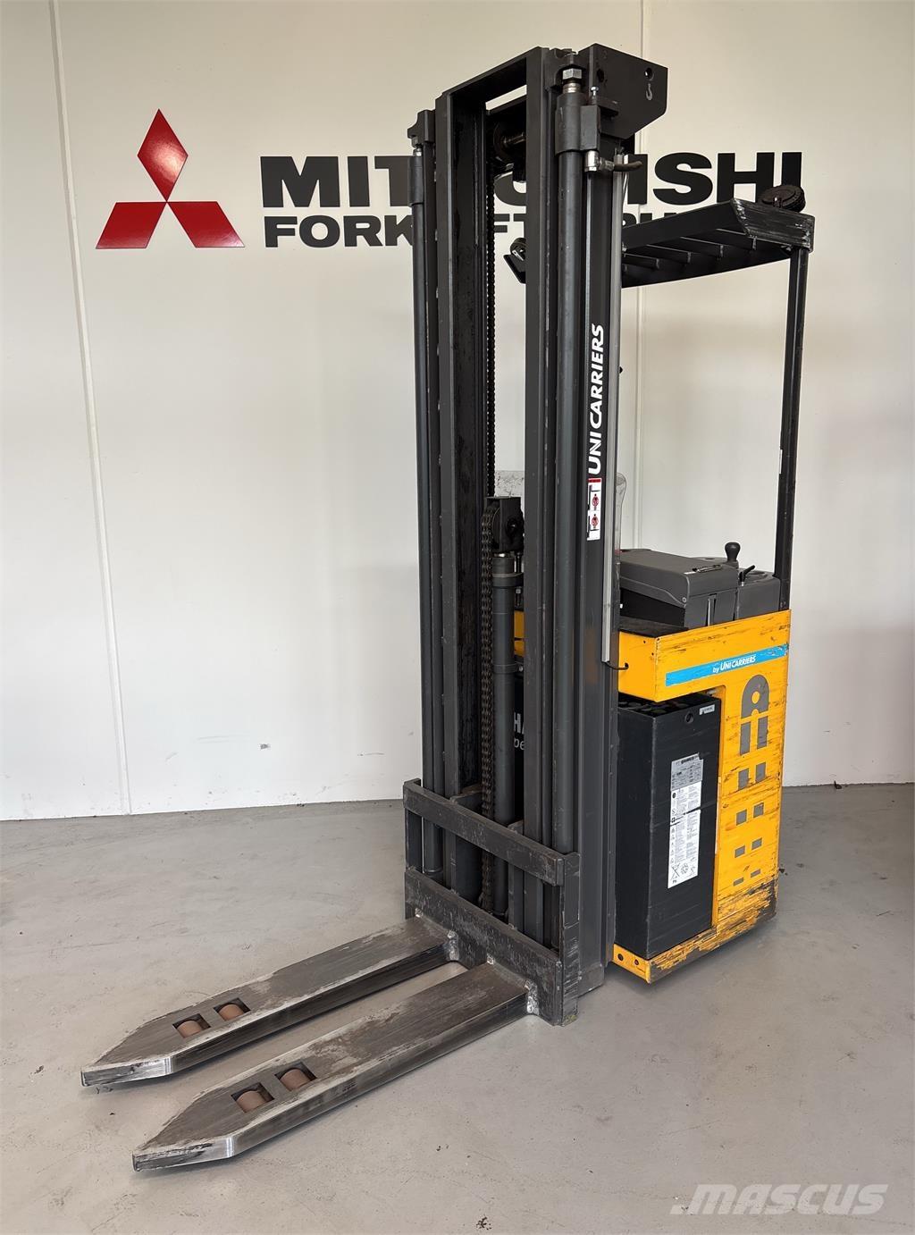 Atlet ASN200 Zelfrijdende stapelaars