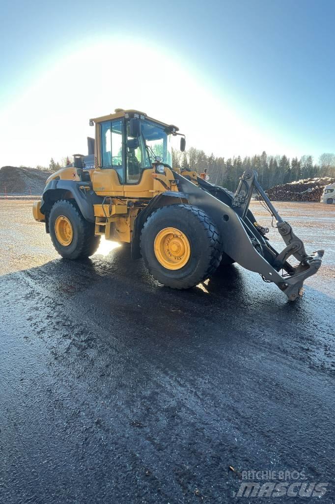 Volvo L 120 H Wielladers