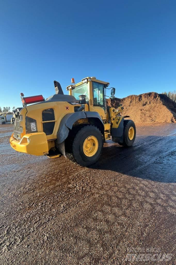 Volvo L 120 H Wielladers