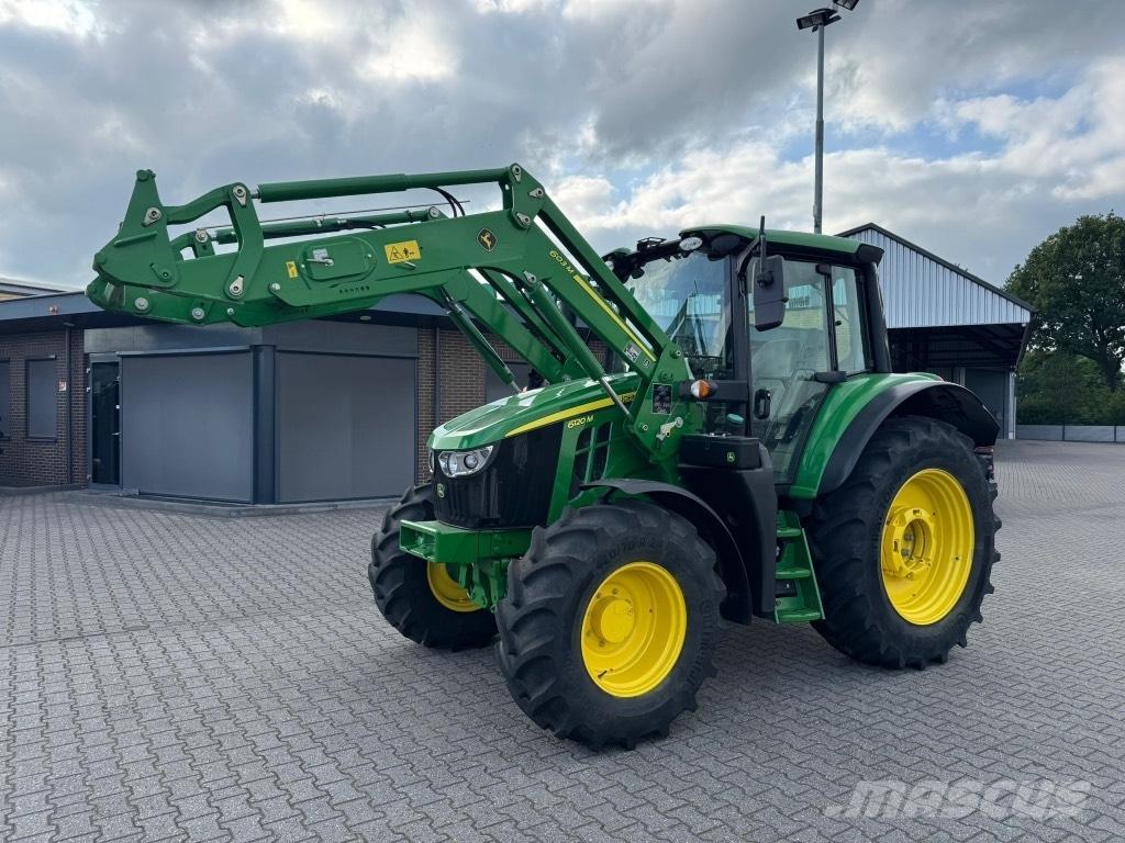 John Deere 6120 M Tractoren