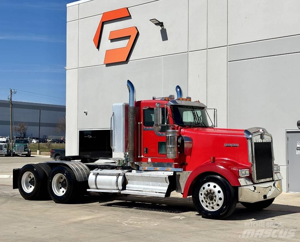 Kenworth W 900 Trekkers