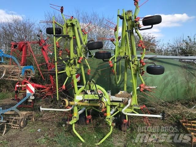 CLAAS Volto 900 Schudders