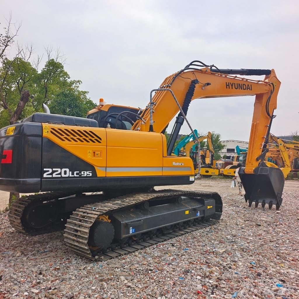 Hyundai 220LC-9 Rupsgraafmachines
