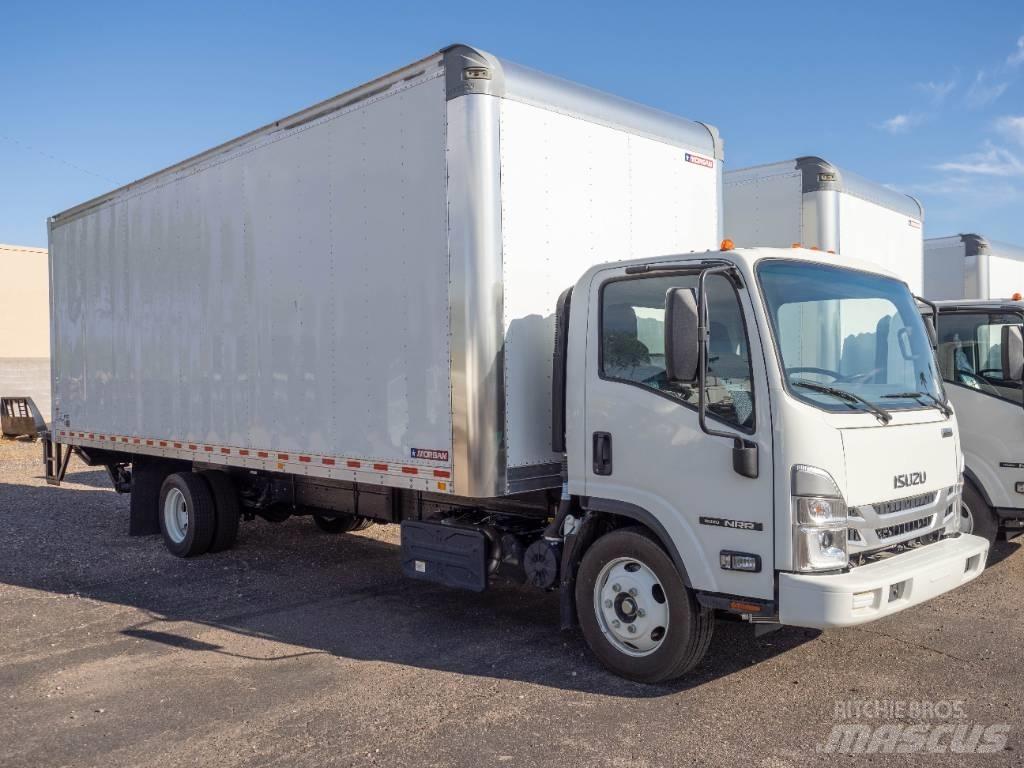 Isuzu NRR Bakwagens met gesloten opbouw