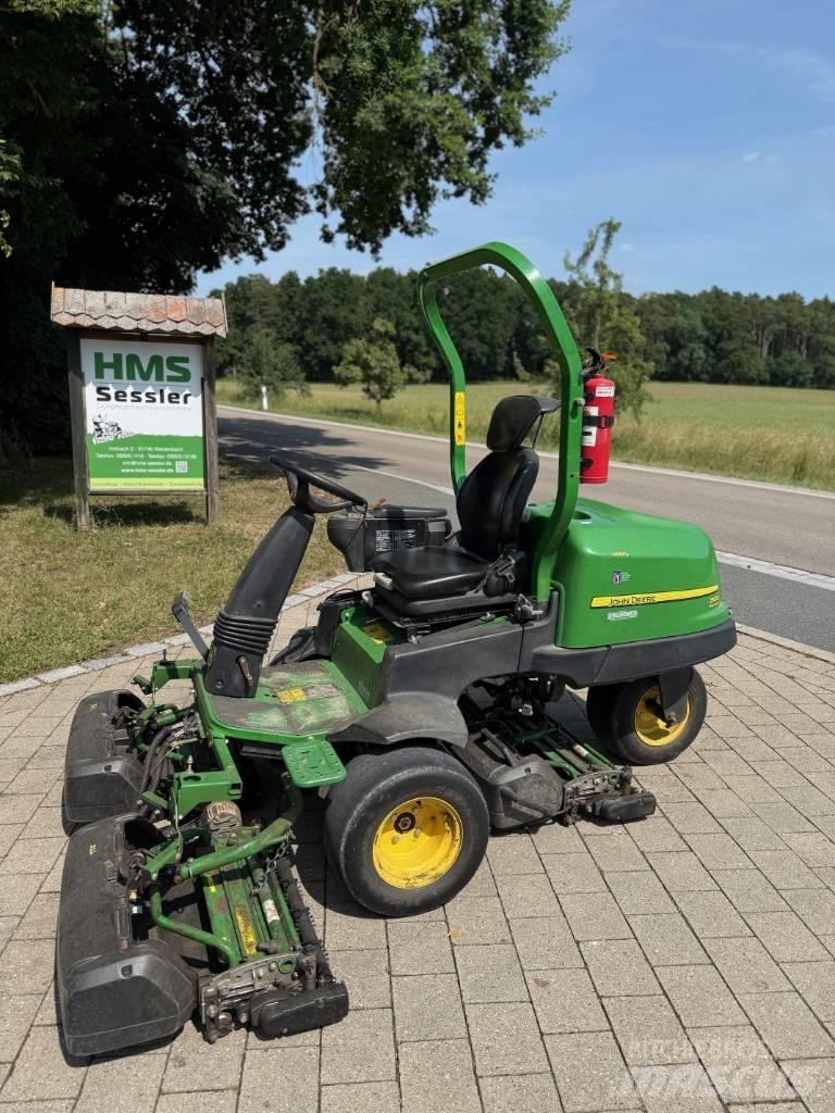 John Deere 2500 E Greensmaaier