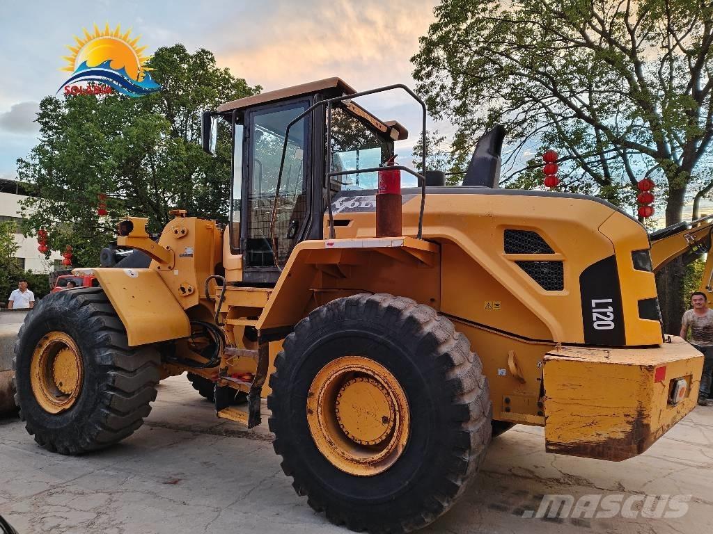 Volvo L 120 Wielladers
