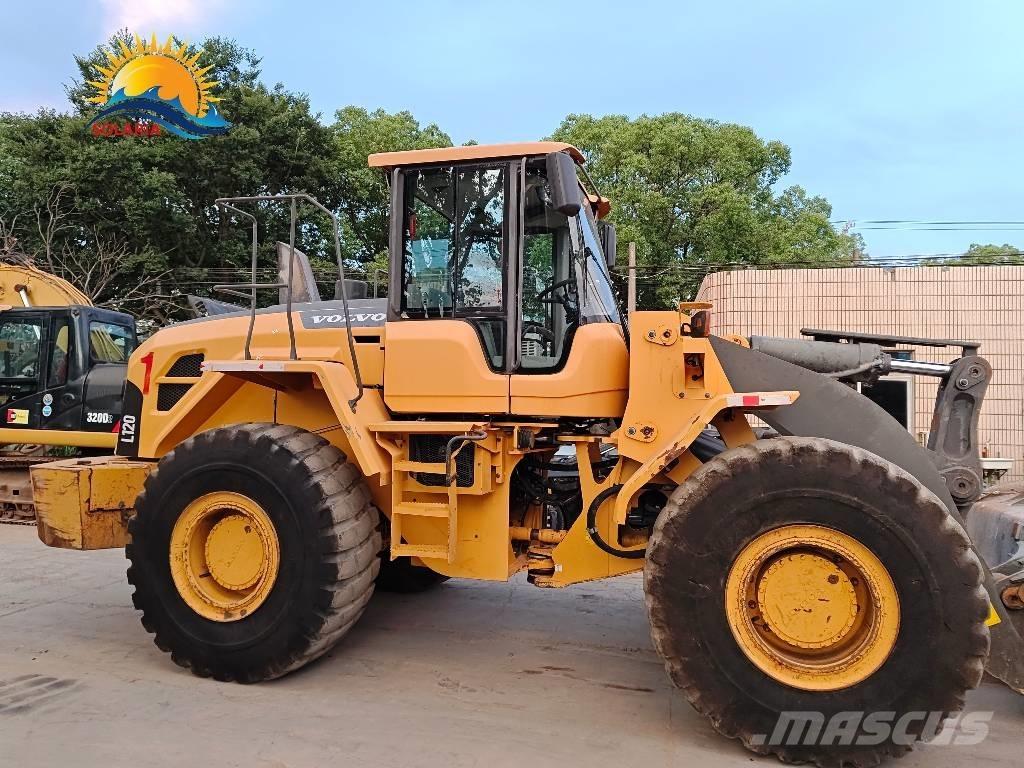 Volvo L 120 Wielladers