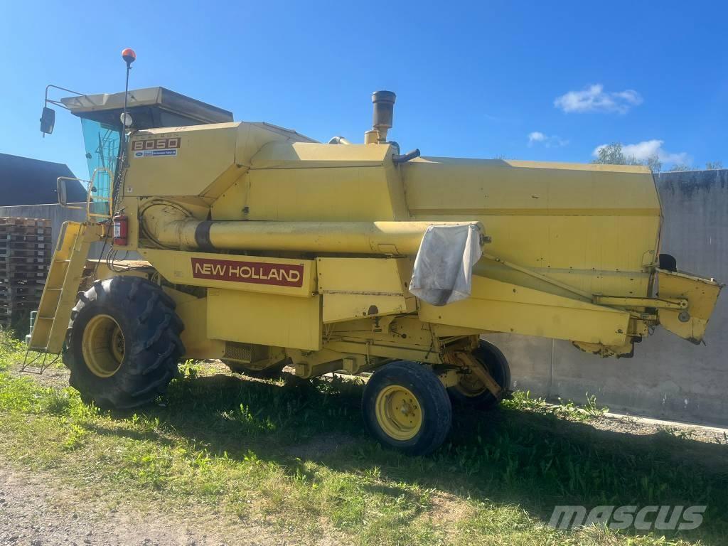 New Holland 8050 Maaidorsmachines