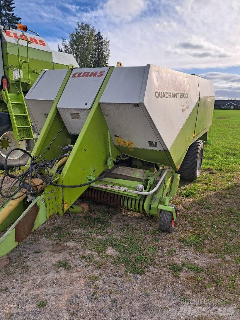 CLAAS 2100RC Vierkante balenpers