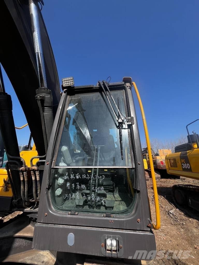 Volvo EC 220 Rupsgraafmachines