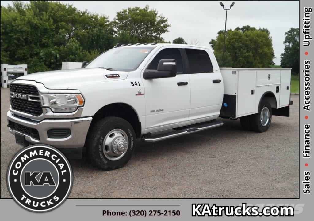 RAM 3500 SLT Bestelwagens met open laadbak