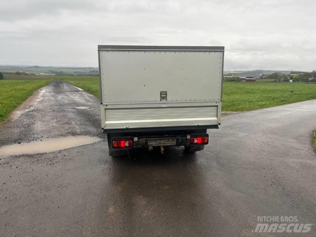 Volkswagen T5 Bakwagens met gesloten opbouw