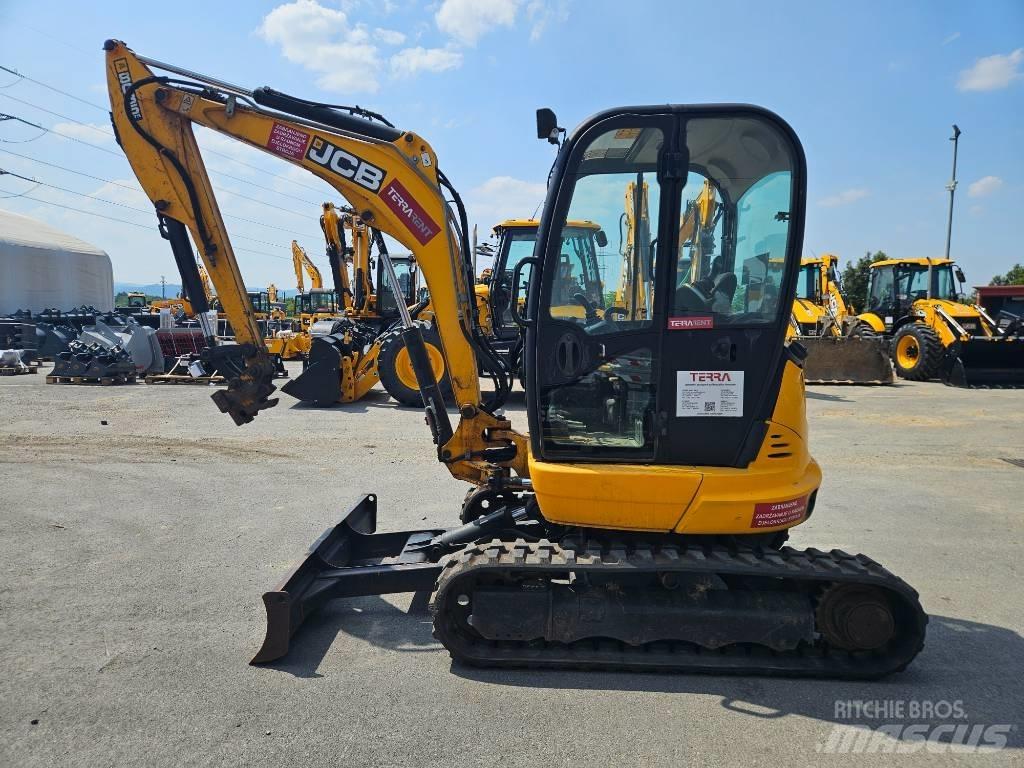 JCB 8035 ZTS + QH Minigraafmachines < 7t