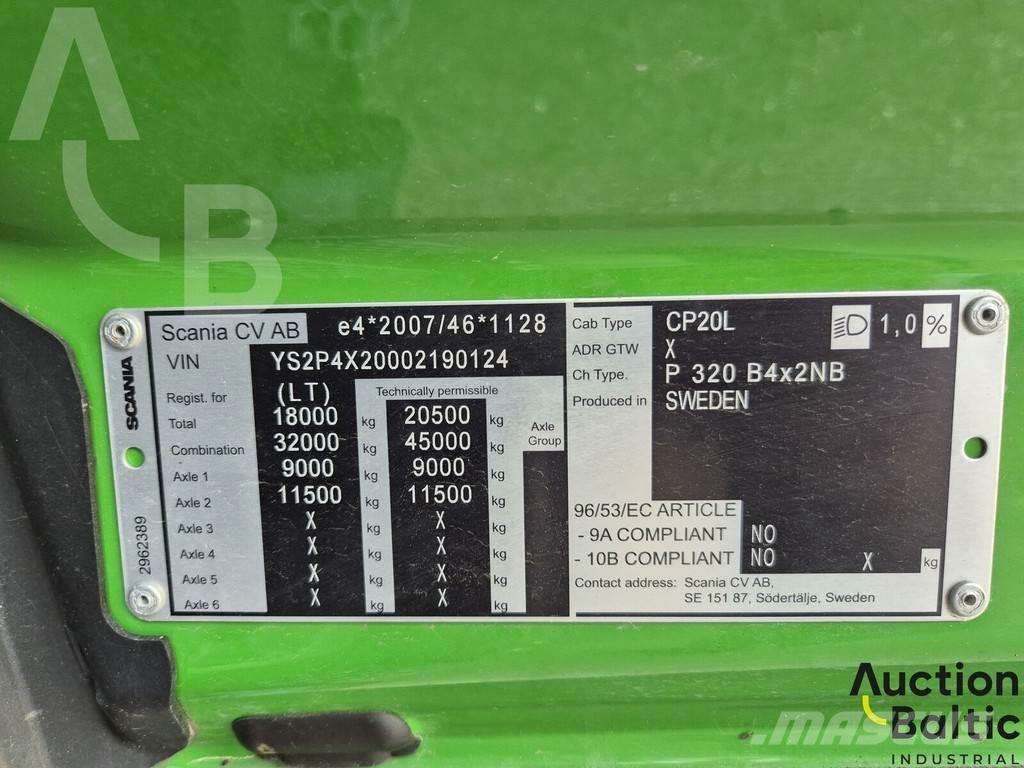 Scania P 320 Platte bakwagens