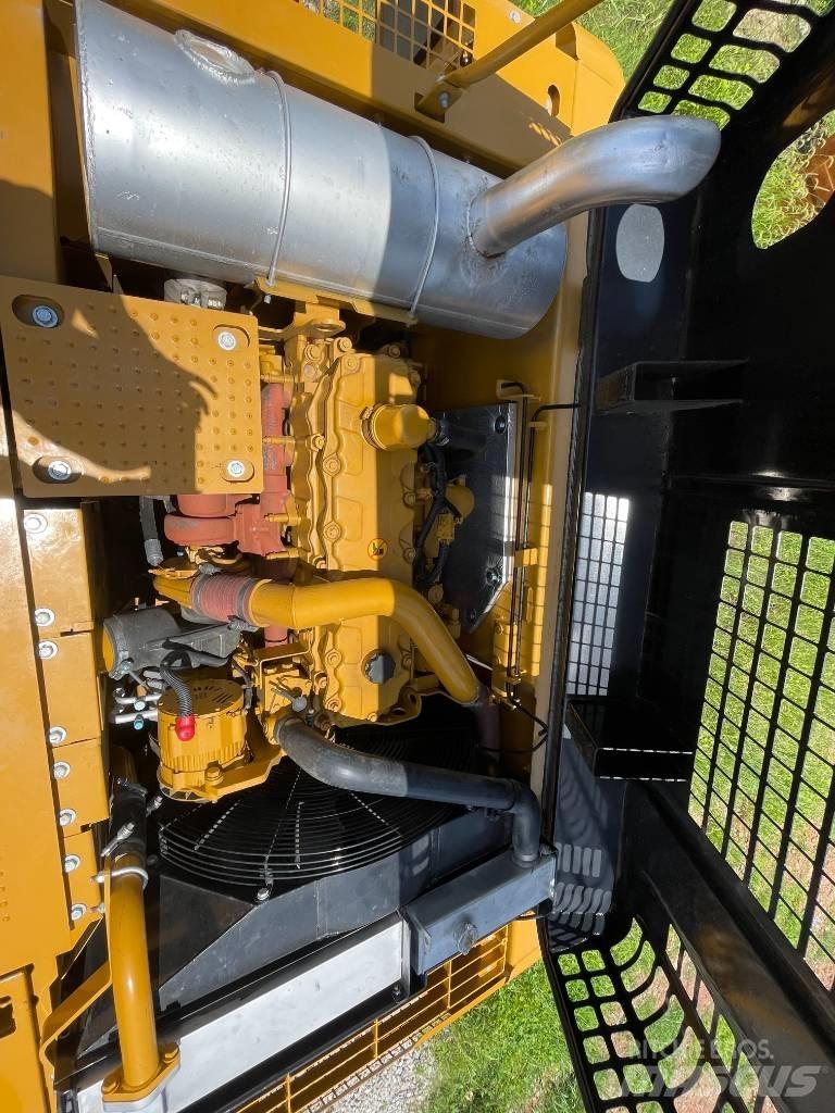 CAT 329 D Rupsgraafmachines
