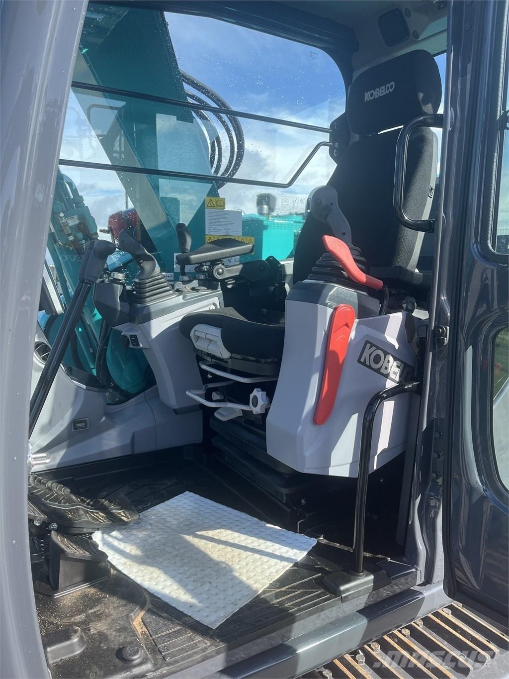 Kobelco SK 75 SR Midigraafmachines 7t - 12t