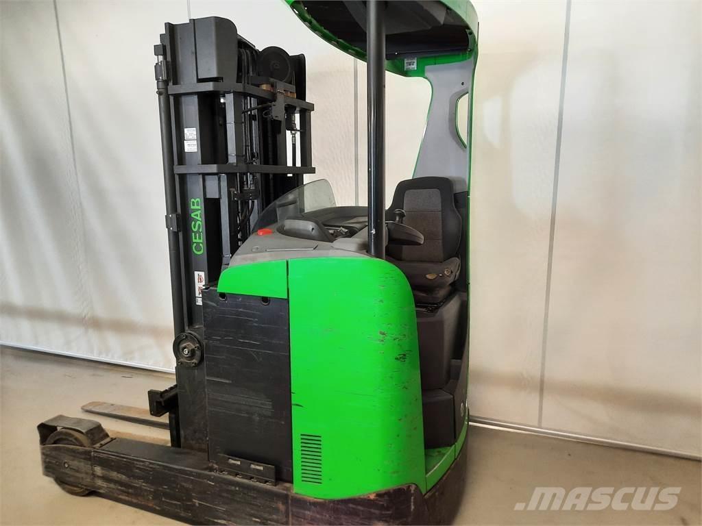 Cesab R 325 Reachtruck voor hoog niveau